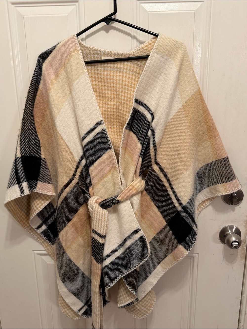 Plaid Tie-Front Poncho Sweater in Cream, Beige & Black